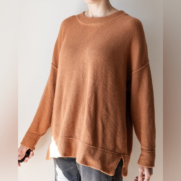 Aerie Oversized Orange Knit Sweater - Picture 7 of 7
